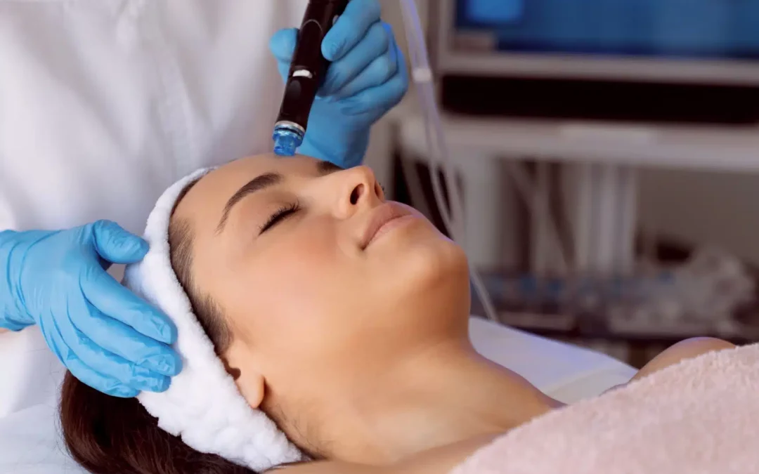Découvrez le Hydrafacial tarif Bruxelles et ses bienfaits pour nettoyer, hydrater et revitaliser la peau en profondeur avec un soin adapté.
