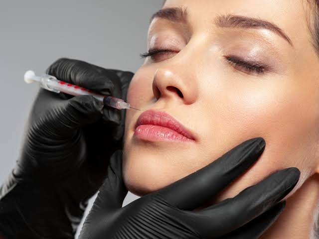 Injection dans les Levres : Que faut-il savoir avant une injection ?