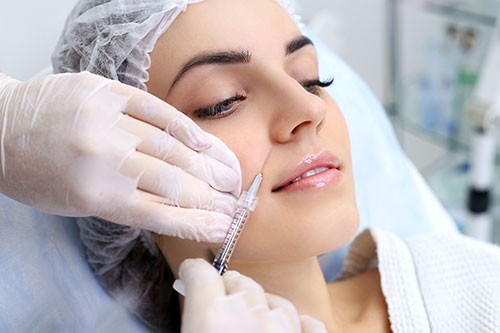 Injection acide hyaluronique : quelles zones du visage peut-on traiter ?